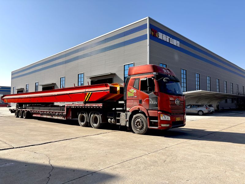 電動單梁起重機 LD5t-21.52m    制作完成 裝車發(fā)出