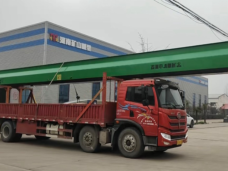 電動(dòng)單梁起重機(jī) LD5t-20.9m   制作完成 裝車發(fā)出